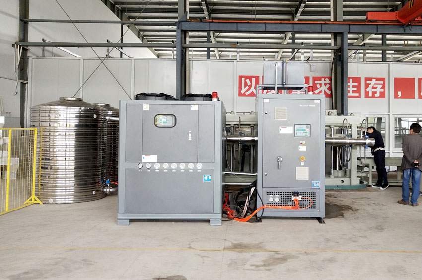 复合材料热压模具成型控温案例