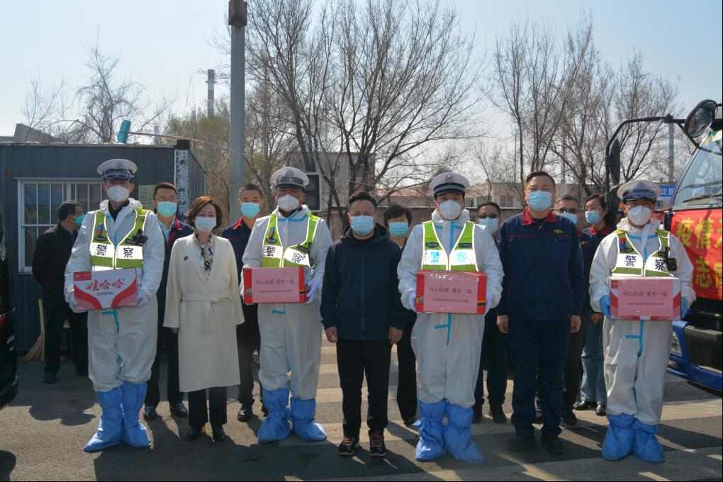 忠诚担当，同舟共济扛起防疫责任