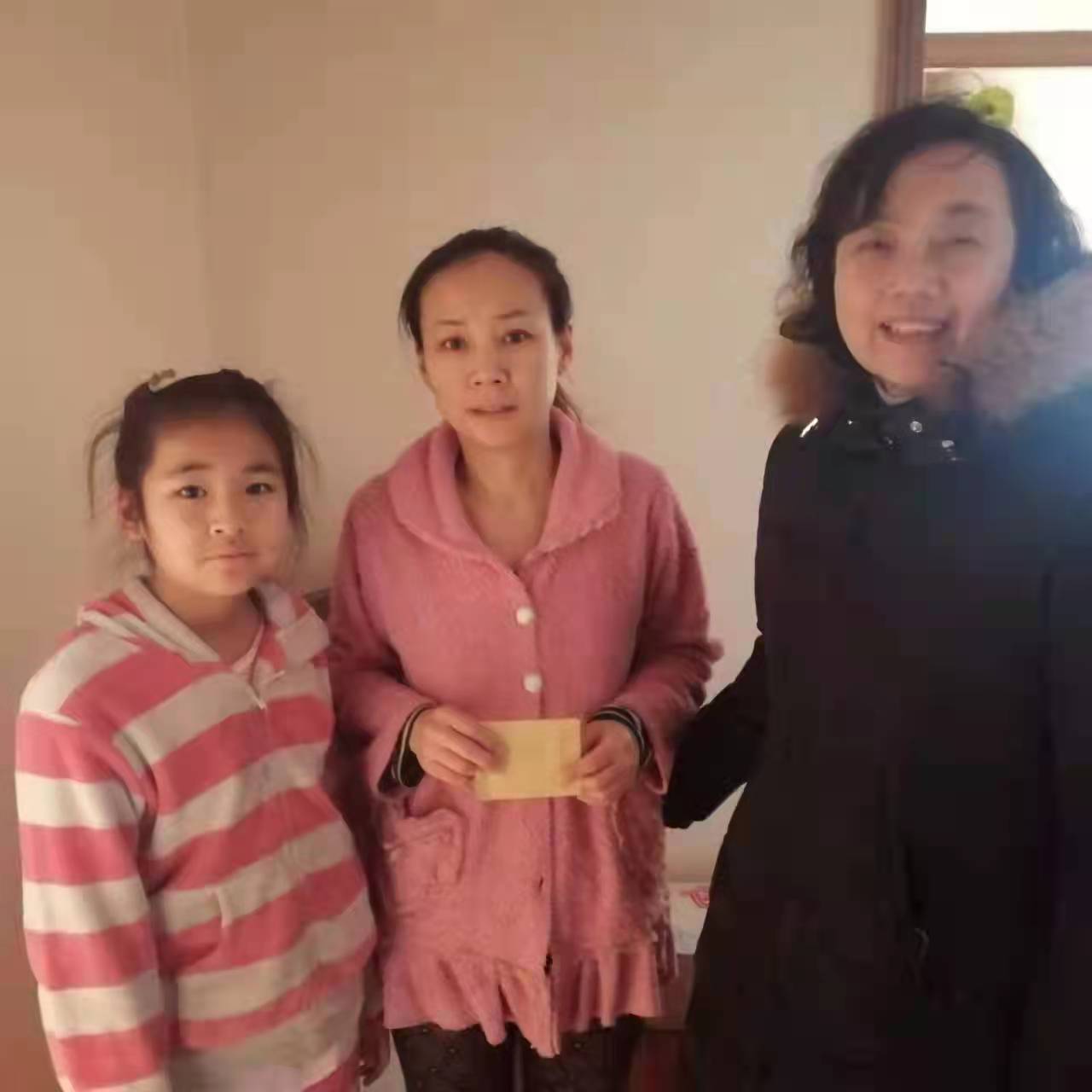 用大爱扛起责任，用真情温暖人间 抚机公司再一次书写社会责任