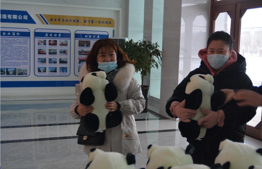 情人节抚机 “情意满满”