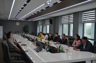 抚顺市总工会一行领导到访抚机调研