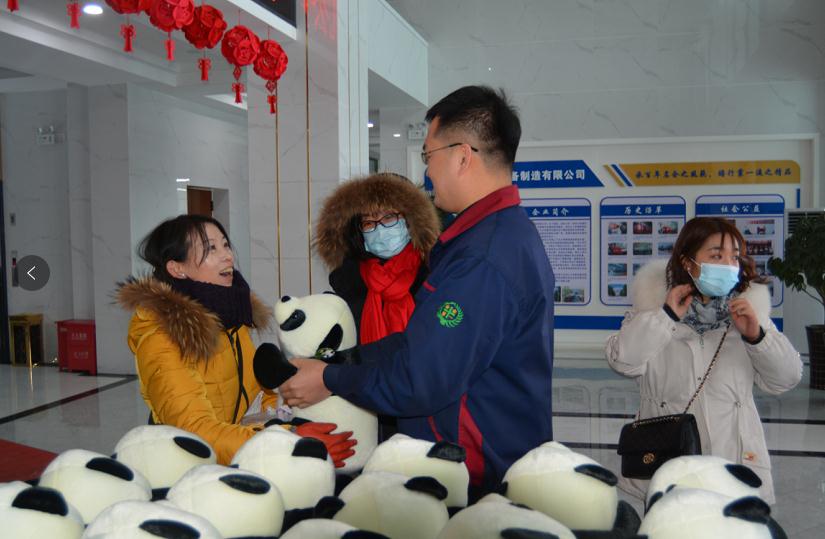 情人节抚机 “情意满满”