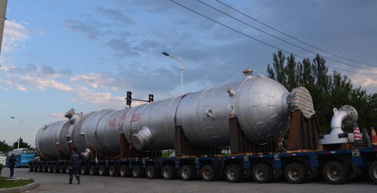 抚顺交警协助我公司顺利完成恒力石化项目产品发货