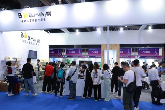 科技盛宴，IEAE深圳电子展点亮科技之光