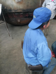 炙热“焊花”最美绽放