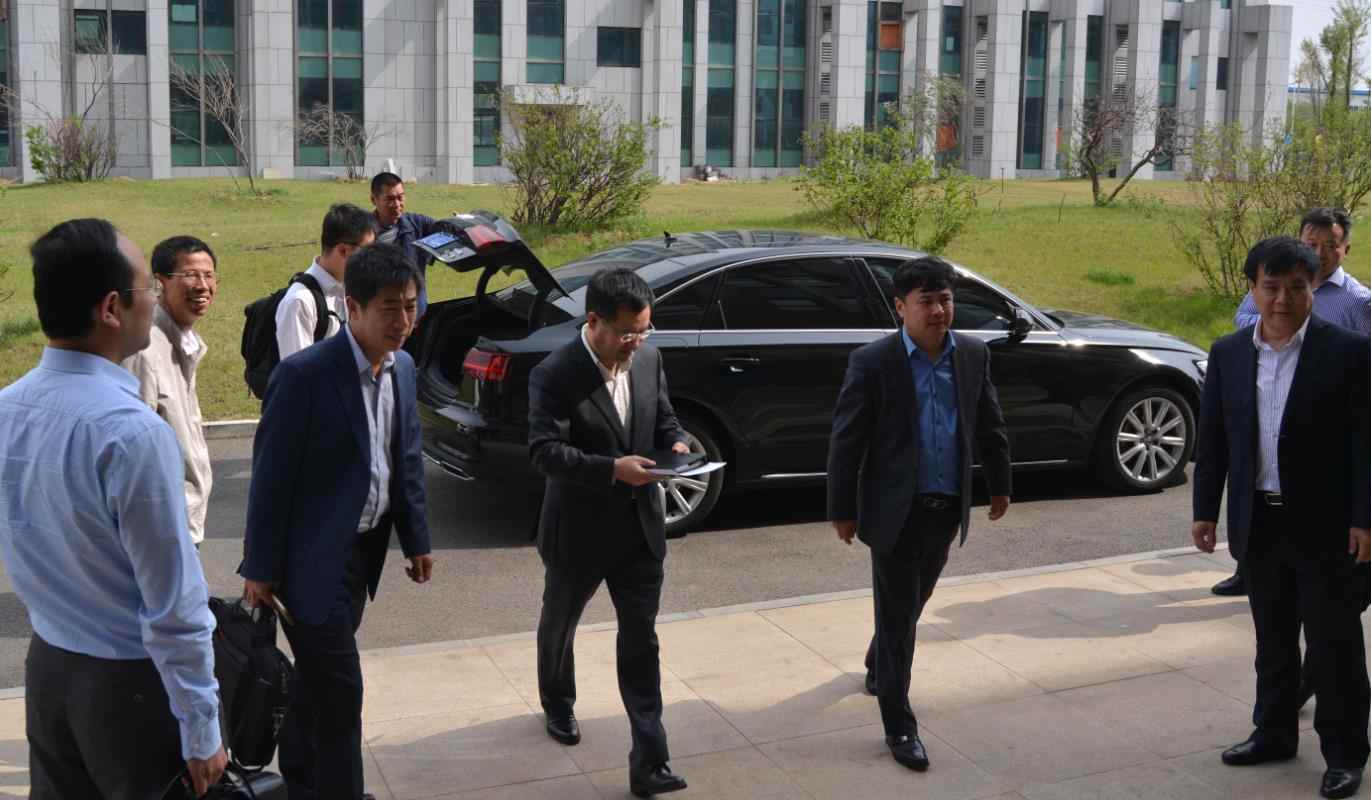 SEG向总一行就加快“一带一路”建设步伐，促进深化合作，来抚机考察工作