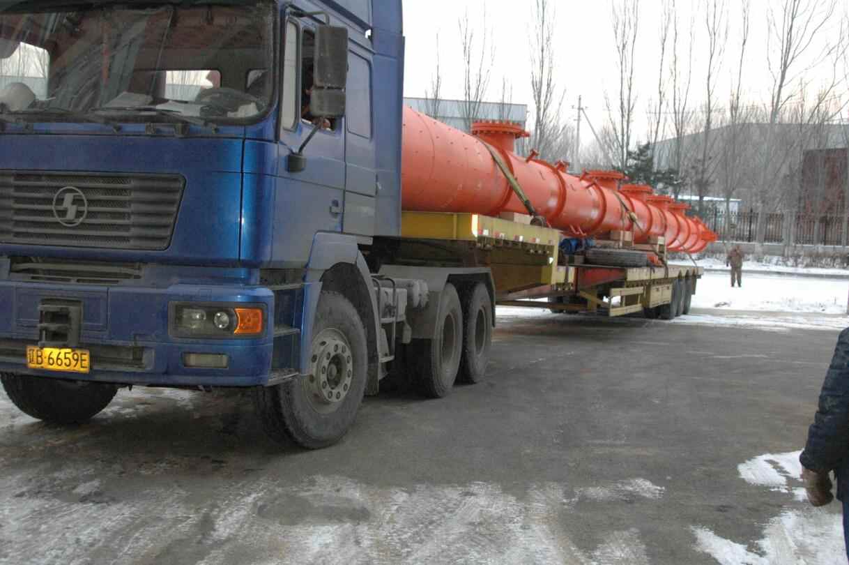 我公司为中石化天津分公司承制的循环氢脱硫塔全部竣工发货