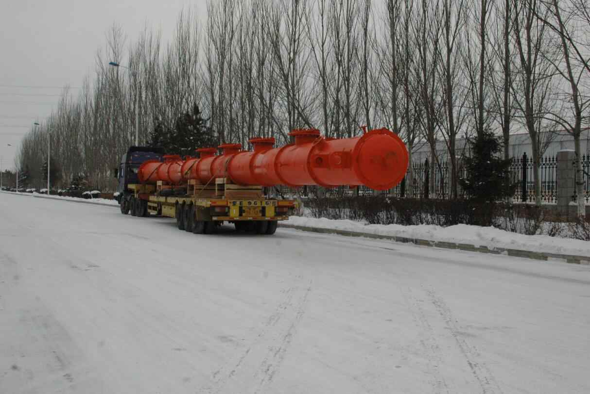 我公司为中石化天津分公司承制的循环氢脱硫塔全部竣工发货