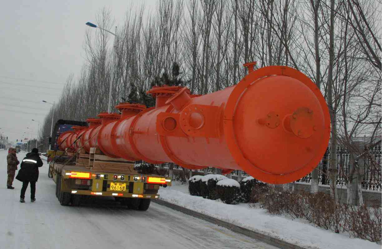 我公司为中石化天津分公司承制的循环氢脱硫塔全部竣工发货