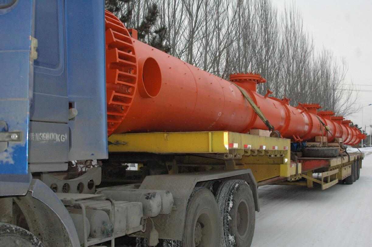 我公司为中石化天津分公司承制的循环氢脱硫塔全部竣工发货