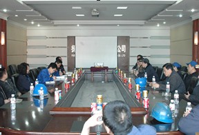 关心员工利益 倾听员工心声 服务企业发展