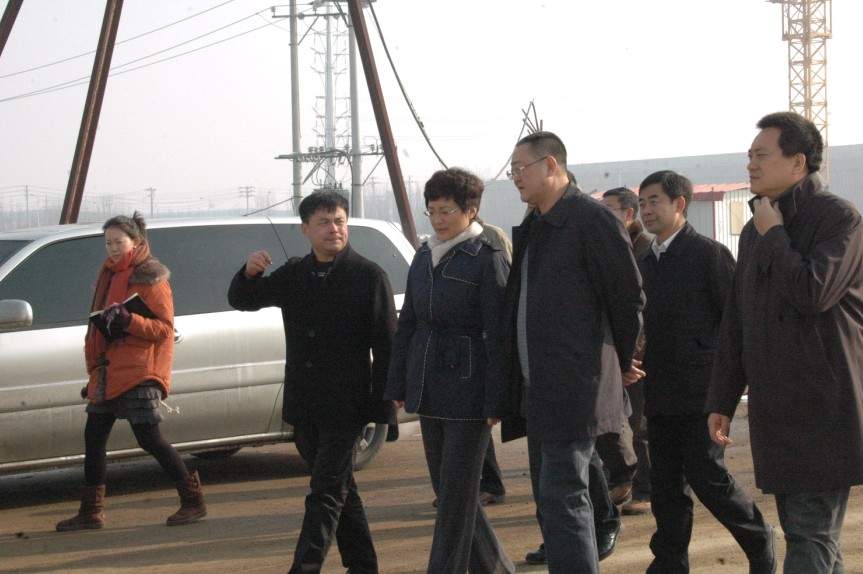 原抚顺市市长王桂芬等领导莅临大南新厂区参观考察